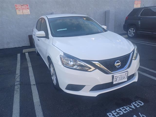 $7200 : Nissan centra sv image 4