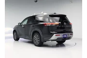 $30998 : Nissan Pathfinder 2023 AWD S thumbnail