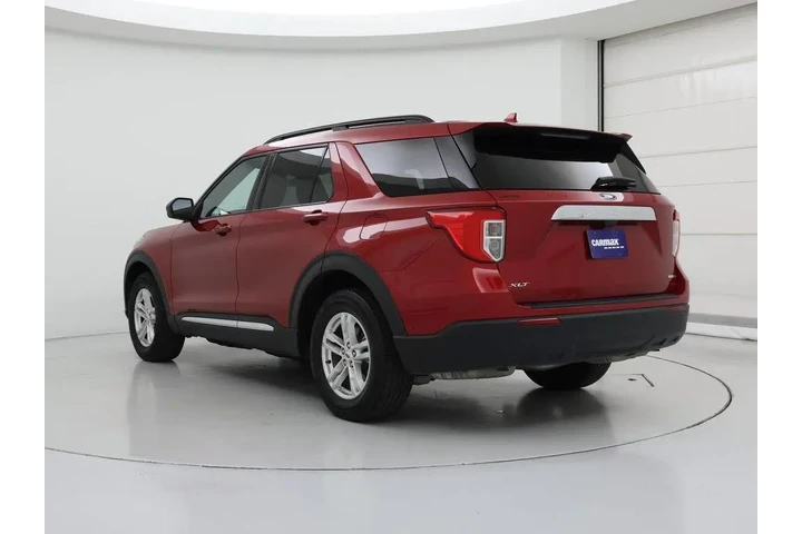 $24998 : Ford Explorer 2020 AWD XLT 4 image 2