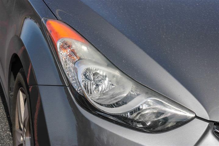 $9300 : Pre-Owned 2013 Hyundai Elantr image 5