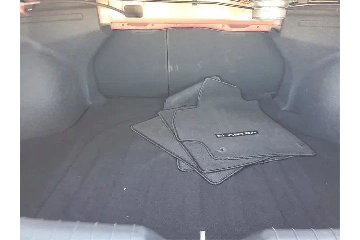 $23988 : Hyundai ELANTRA 2024 Limited image 6