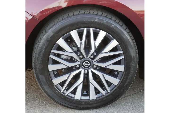 $19984 : 2024 Altima 2.5 SV image 8