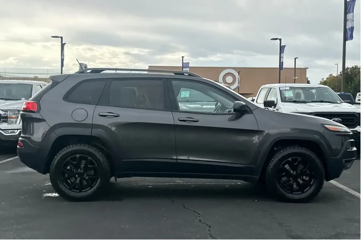 $11398 : Jeep Cherokee 2015 4x4 Trail image 8