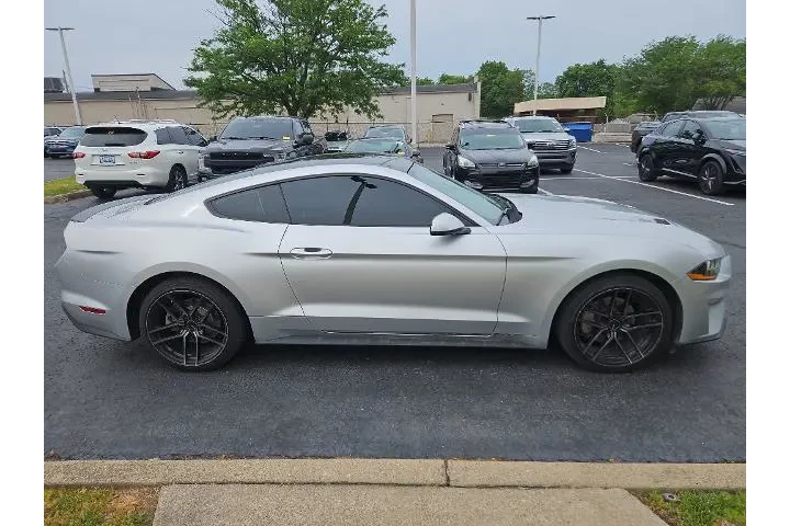 $17919 : Ford Mustang 2019 EcoBoost 2 image 8