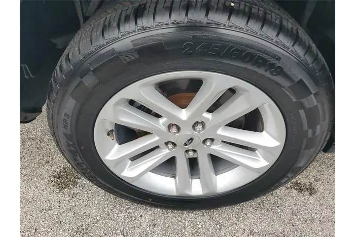 $4990 : Ford Explorer 2015 Base 4dr image 6