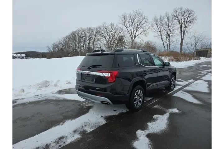 $23500 : GMC Acadia 2023 4x4 SLT 4dr image 7