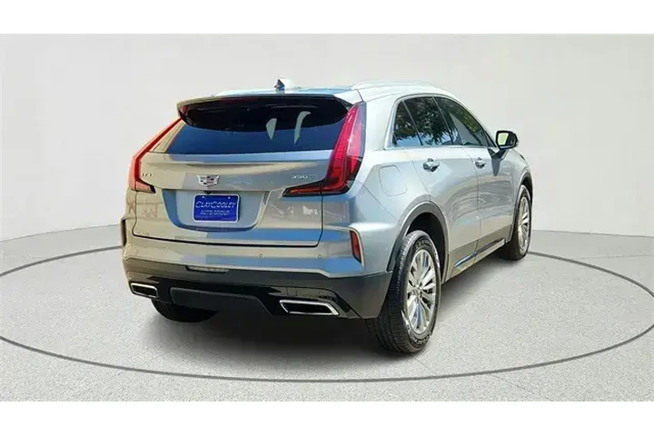 $31108 : Cadillac XT4 2024 Premium Lu image 3