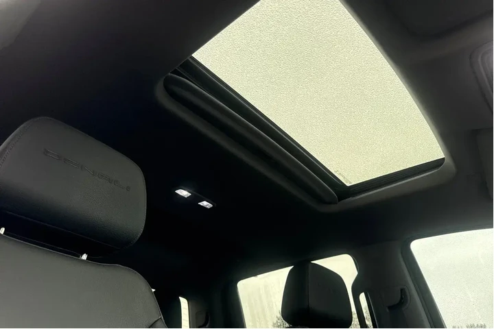 $39850 : GMC Sierra 1500 2020 4x4 Den image 7