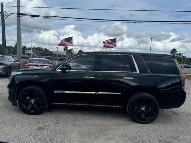 $17497 : 2015 Escalade Premium image 9