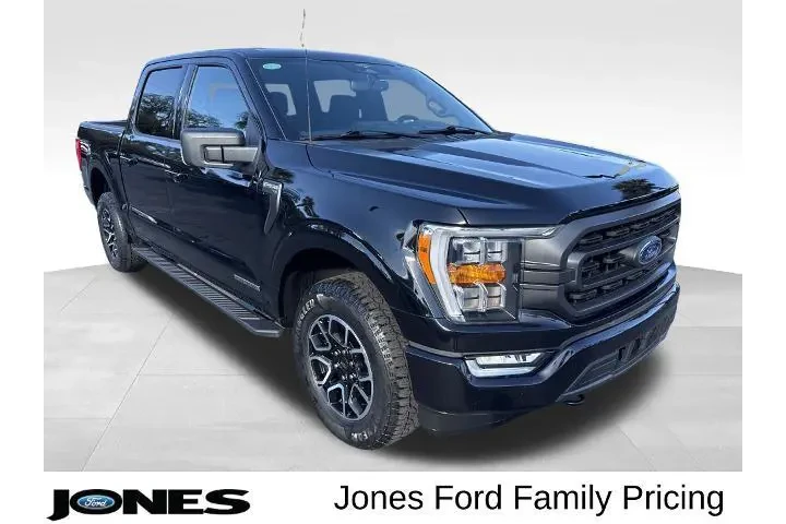$39905 : Ford F-150 2023 4x4 XLT 4dr image 1
