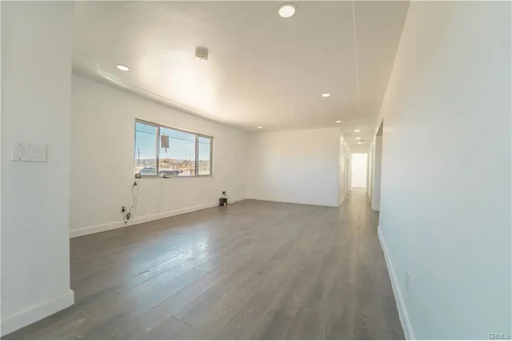 $2500 : Casa de Renta en Barstow image 1