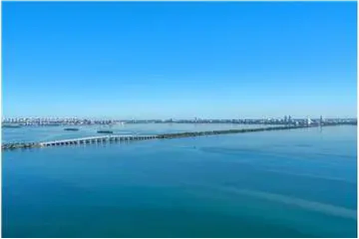 $6000 : Rental property with 1 bedro image 4