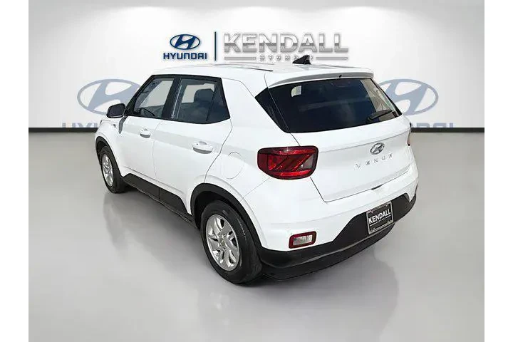 $15798 : Hyundai VENUE 2022 SE 4dr Cr image 4