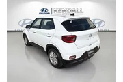 $15798 : Hyundai VENUE 2022 SE 4dr Cr thumbnail