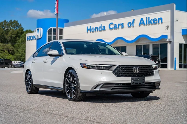 $31320 : Honda Accord Hybrid 2023 Tou image 1