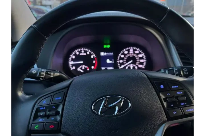 2017 HYUNDAI TUCSON2017 HYUND image 9