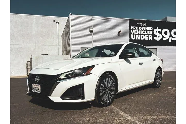 $19997 : Nissan Altima 2025 2.5 SV 4d image 2