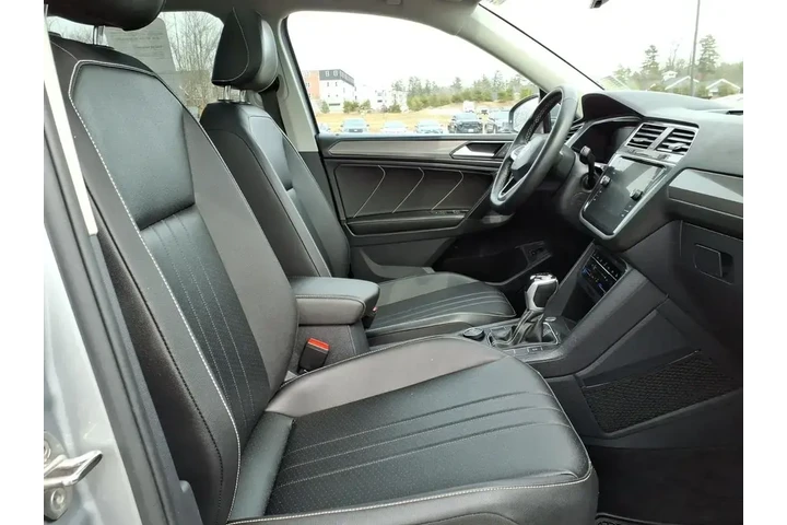 $21800 : Volkswagen Tiguan 2022 AWD S image 5