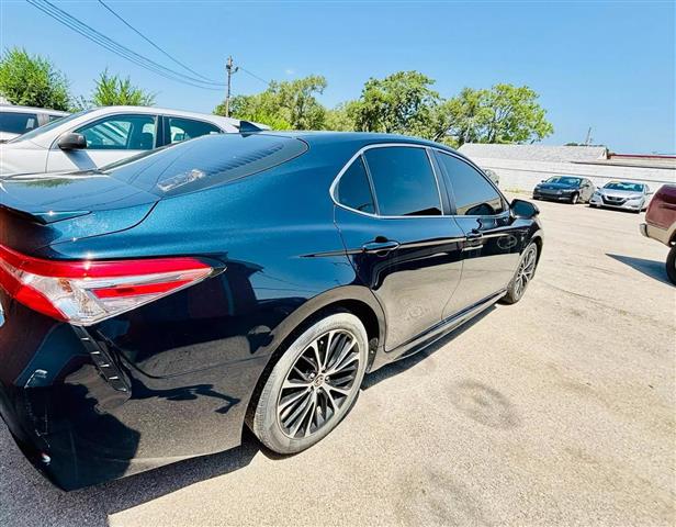 $23990 : 2020 TOYOTA CAMRY2020 TOYOTA image 5