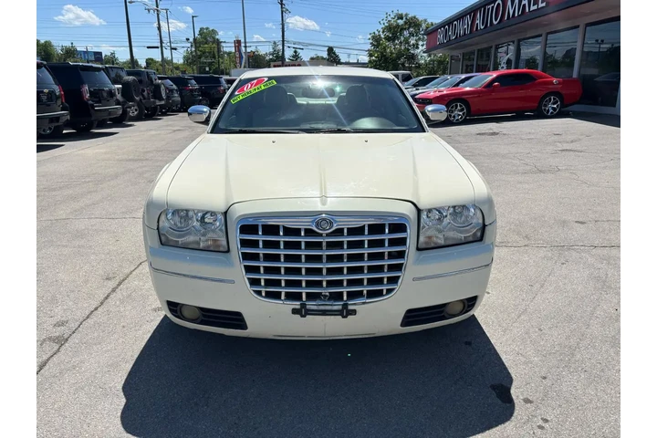$2980 : 2007 300 4dr Sdn 300 Limited image 7