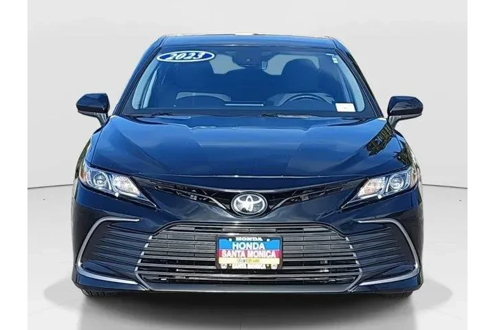 $21684 : Toyota Camry 2023 AWD LE 4dr image 2