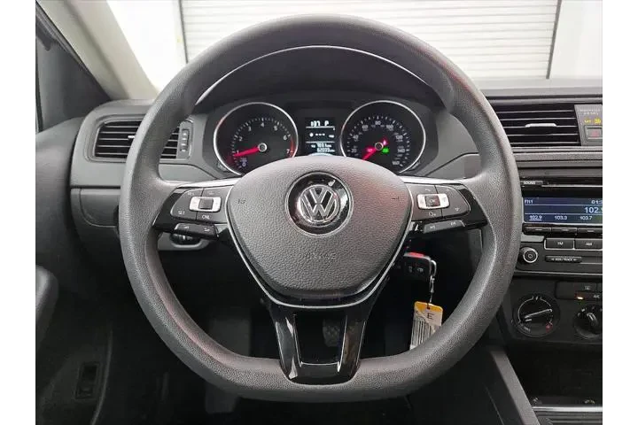 $12599 : Volkswagen Jetta 2015 S 4dr image 9