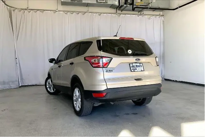 $9991 : Ford Escape 2018 S 4dr SUV image 5