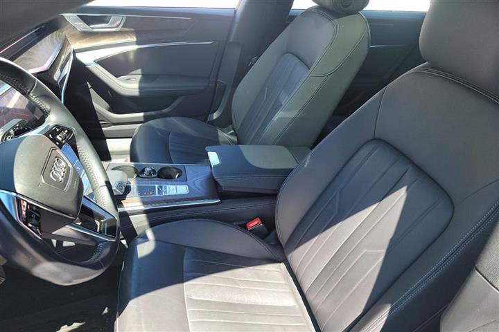 $33995 : Used 2019 A7 Premium Plus 55 image 10