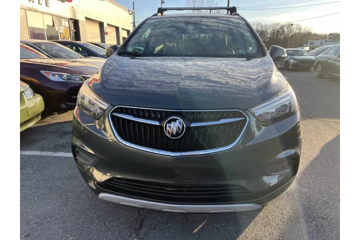 $8900 : 2018 Encore Preferred image 3