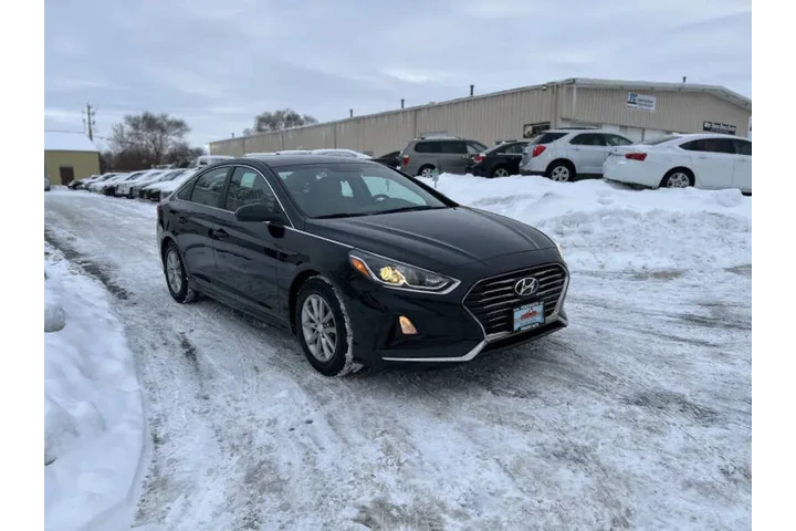 $11990 : 2018 Sonata SE image 8
