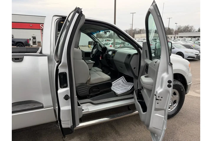 $5980 : 2007 F-150 Reg Cab Flareside image 8