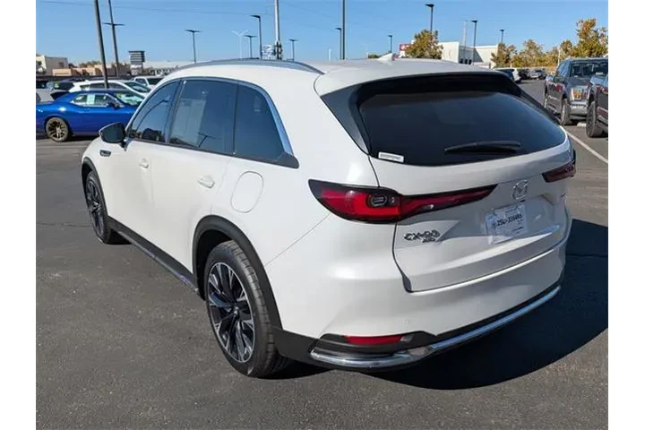 $34430 : Mazda CX-90 Plug-in Hybrid 2 image 4