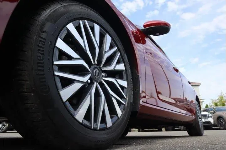 $21646 : Nissan Altima 2023 AWD 2.5 S image 9