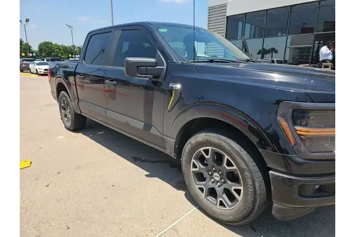 $36653 : Ford F-150 2024 4x2 STX 4dr image 4
