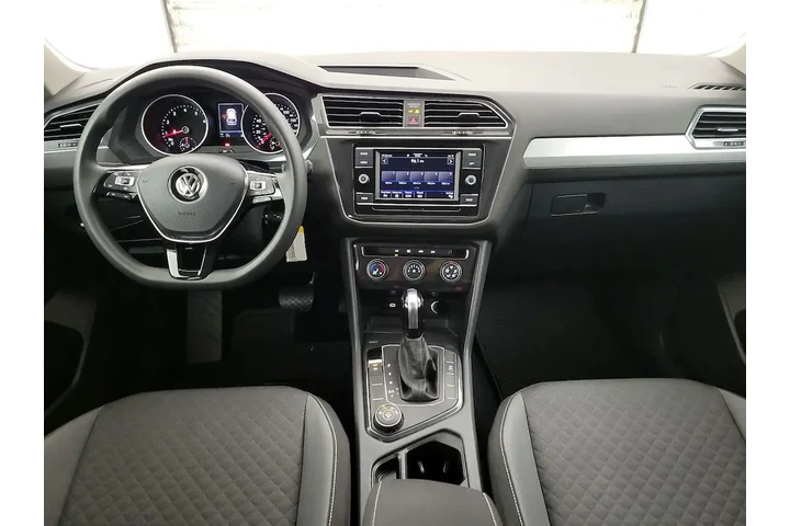 $17998 : Volkswagen Tiguan 2021 AWD S image 9