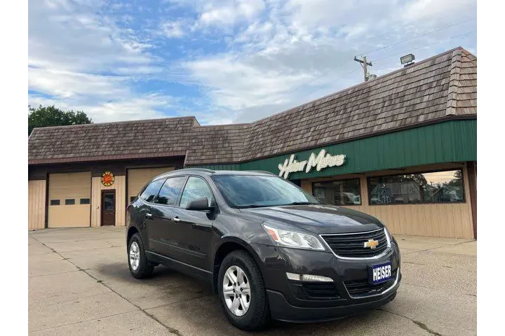 $10995 : 2014 Traverse LS | Dickinson image 1