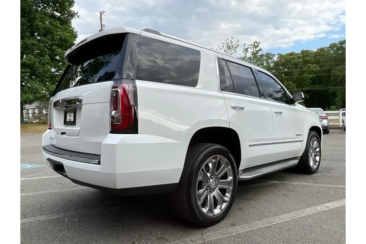 $17485 : GMC Yukon 2015 4x2 Denali 4d image 5
