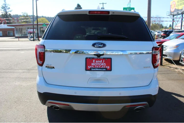 $16995 : 2017 Explorer XLT 4WD image 6