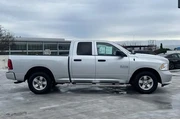 $14591 : Ram 1500 2016 4x2 Express 4d thumbnail