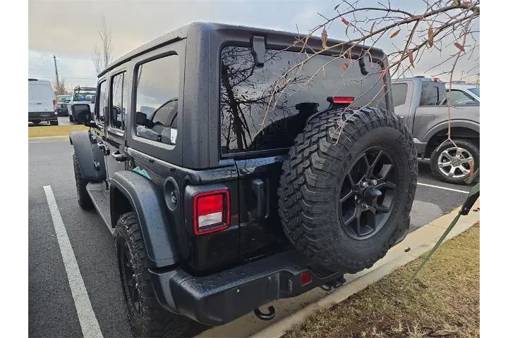 $40000 : Jeep Wrangler 2024 4x4 Sport image 2