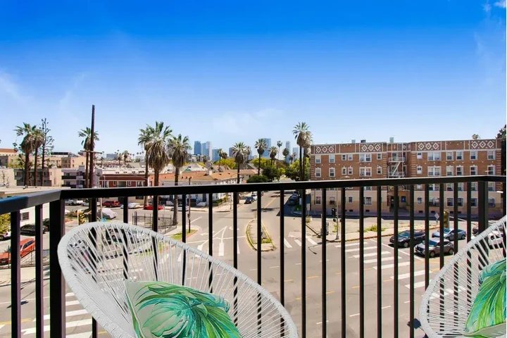 $1000 : Cozy 1-Bedroom and 1-Bathroom image 10