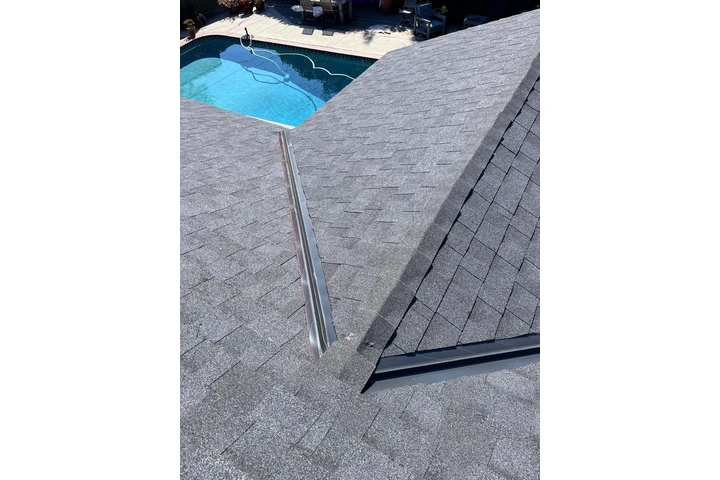 HDZ Roofing image 3