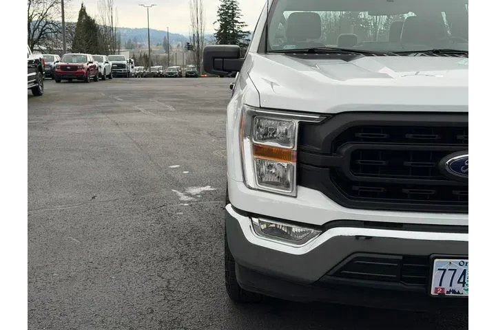 $33995 : Ford F-150 2022 4x2 XL 4dr S image 9