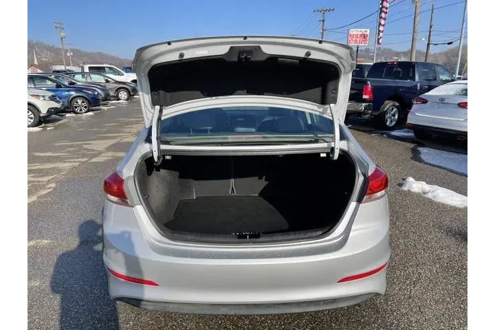 $7955 : Hyundai ELANTRA 2017 Limited image 6