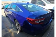 $22400 : Honda Accord 2018 Sport 4dr thumbnail
