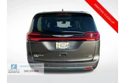 $24697 : Chrysler Pacifica 2022 AWD L thumbnail