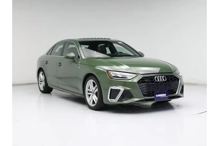 $27998 : Audi A4 2024 AWD quattro S l image 1