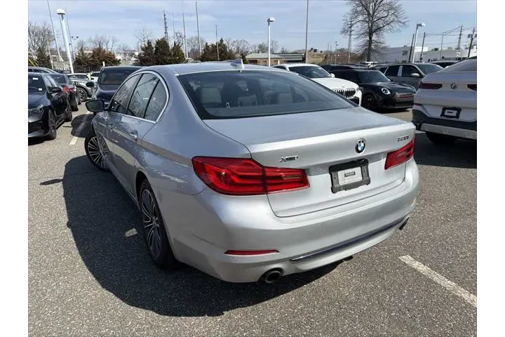 $22943 : BMW 5 Series 2019 AWD 530i x image 5