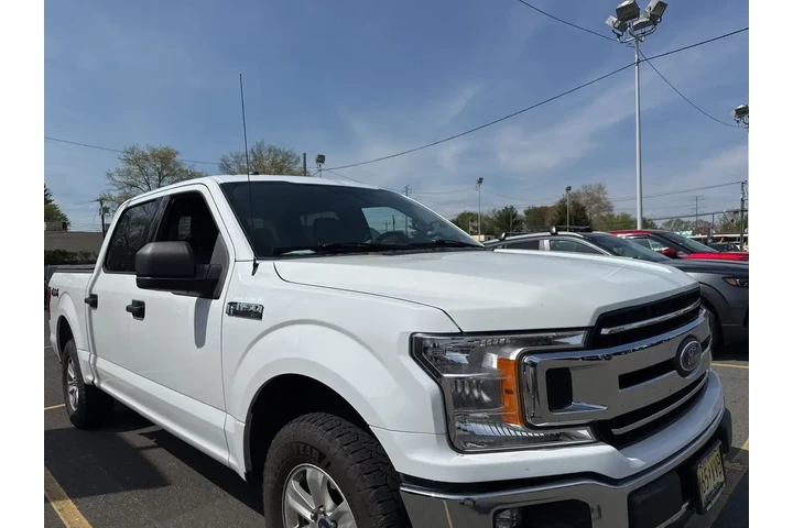 $15995 : Ford F-150 2018 4x4 King Ran image 1