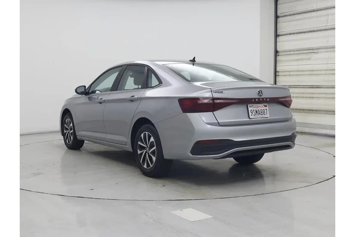 $21998 : Volkswagen Jetta 2025 S 4dr image 2